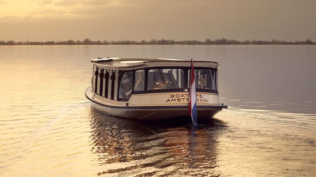 boek nu uw prive salonboot