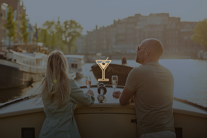 BOATLIFE_DISCOVER MORE_TOURS_LOUNGE